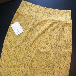 LuLaRoe Cassie Skirt